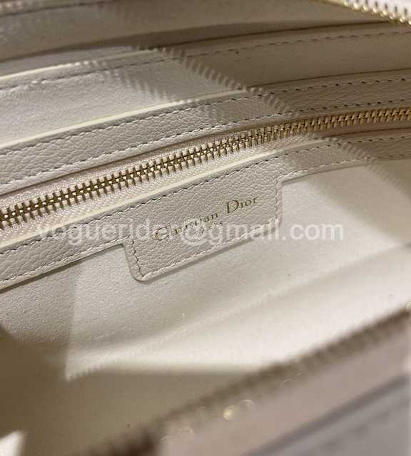 9238 Caro 19 9238 Caro 19