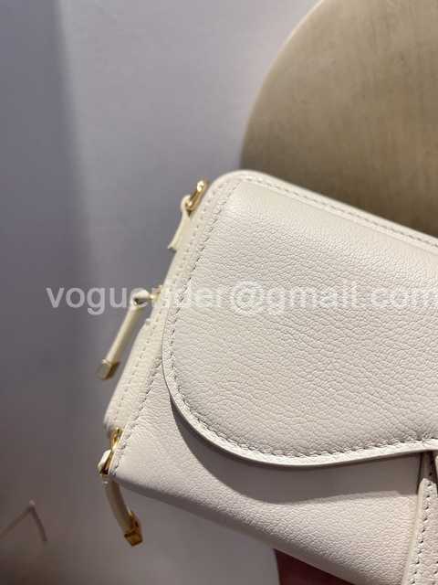 9238 Caro 19 9238 Caro 19