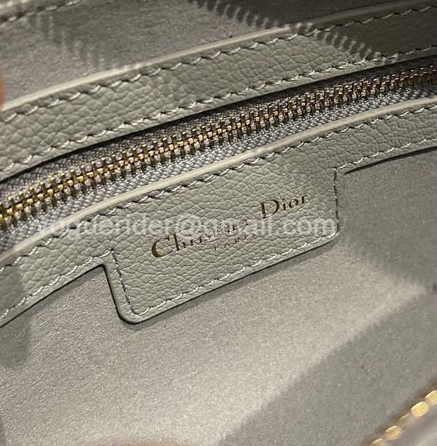 9238 Caro 19 9238 Caro 19