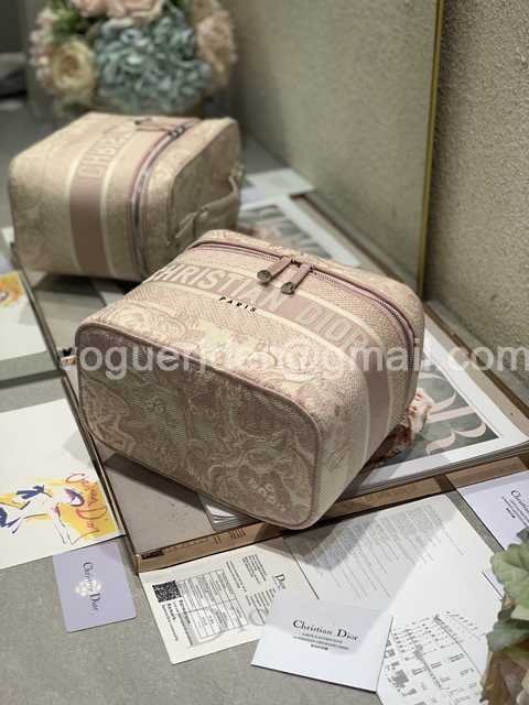 Cosmetic Bag 25 Cosmetic Bag 25