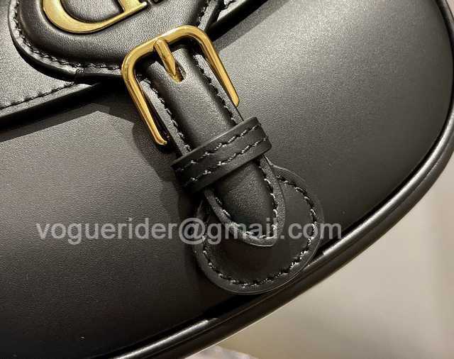 S8010 Bobby 18 S8010 Bobby 18