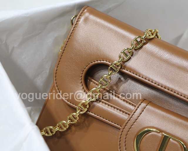 M8018 Double 28 M8018 Double 28