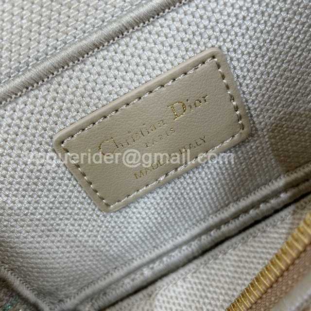 9021-1 Cosmetic Bag 18