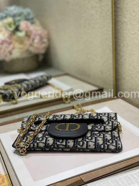 M8642 Double Oblique 22 M8642 Double Oblique 22