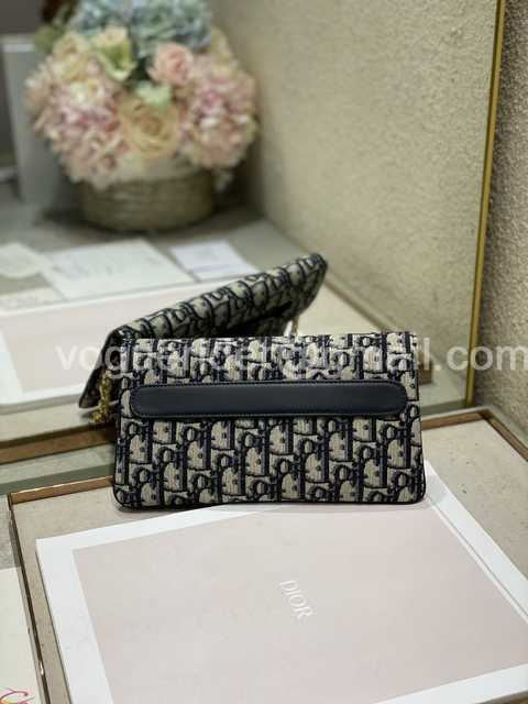 M8642 Double Oblique 22 M8642 Double Oblique 22