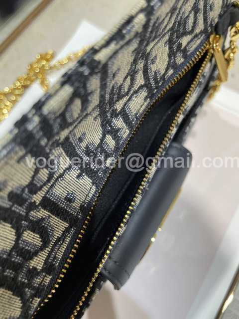 M8642 Double Oblique 22 M8642 Double Oblique 22