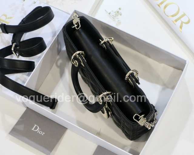 M6001 D-Joy 26 M6001 D-Joy 26