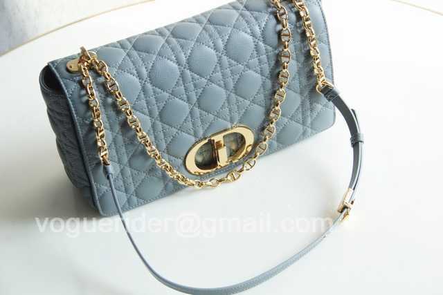 M8016 Caro 28 M8016 Caro 28