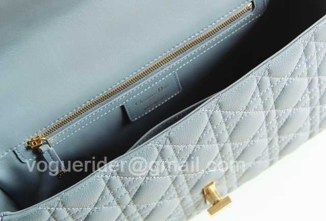 M8016 Caro 28 M8016 Caro 28