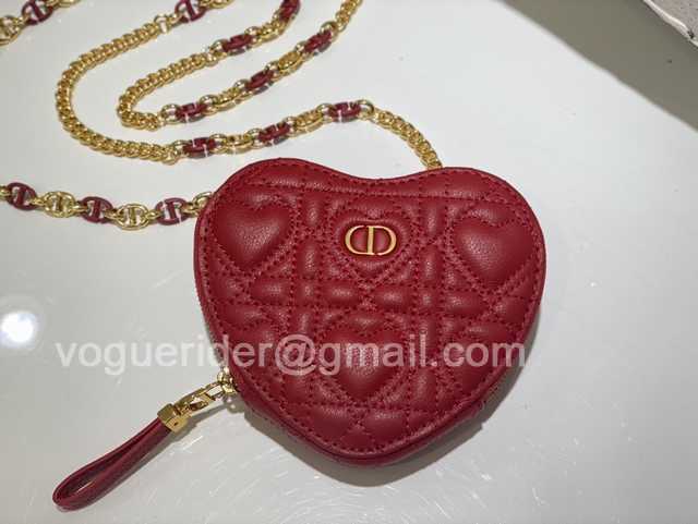 Dioramour 13 Dioramour 13