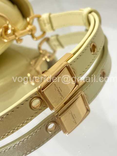 9327 Bobby Ease-West 21