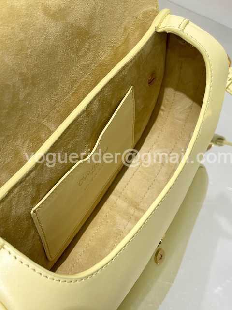 9327 Bobby Ease-West 21