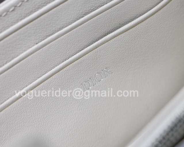 M8005 Rimowa 20 M8005 Rimowa 20