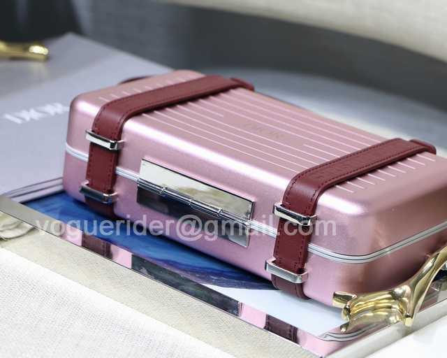 M8005 Rimowa 20 M8005 Rimowa 20
