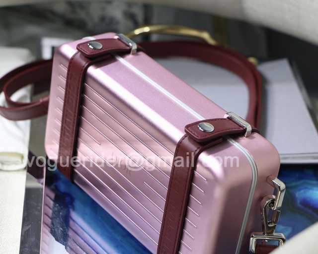 M8005 Rimowa 20 M8005 Rimowa 20