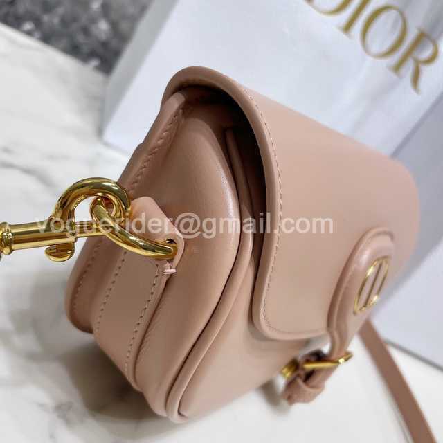 9327 Bobby Ease-West 21