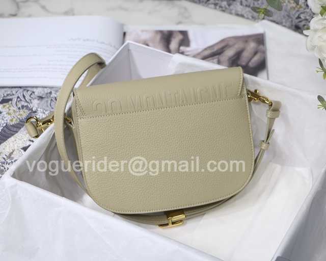 Bobby M8010 22 Bobby M8010 22