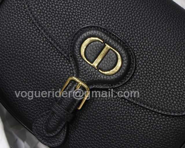 Bobby M8010 22 Bobby M8010 22