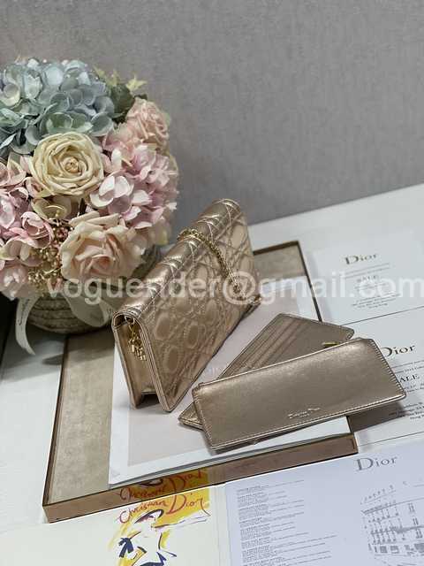 77035 Caro 3in1 21 77035 Caro 3in1 21