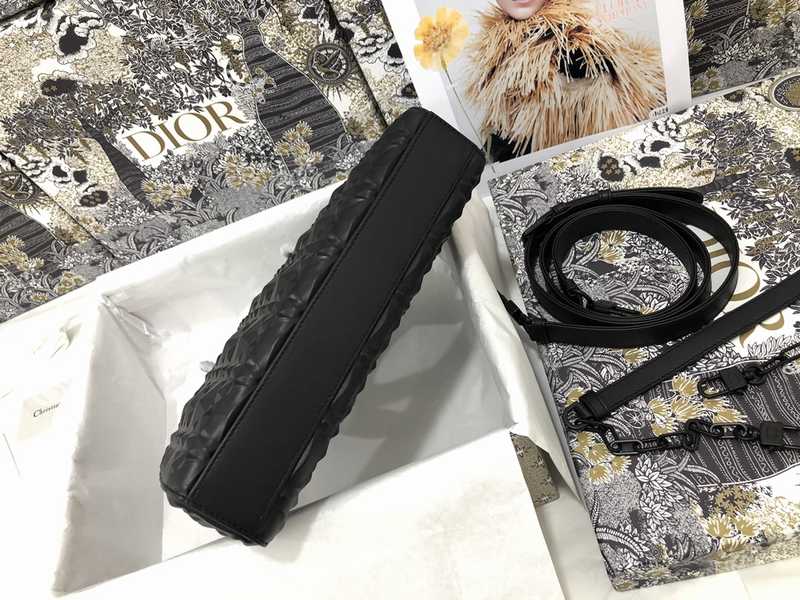 M0540 D-Joy 26 Diamond Pattern