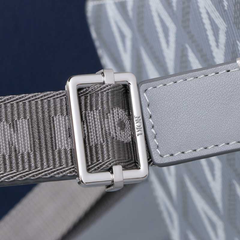 CD Diamond Mini Messenger 17