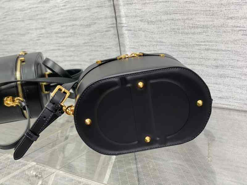 232901 Signature Vanity 24