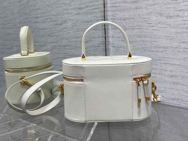 232901 Signature Vanity 24