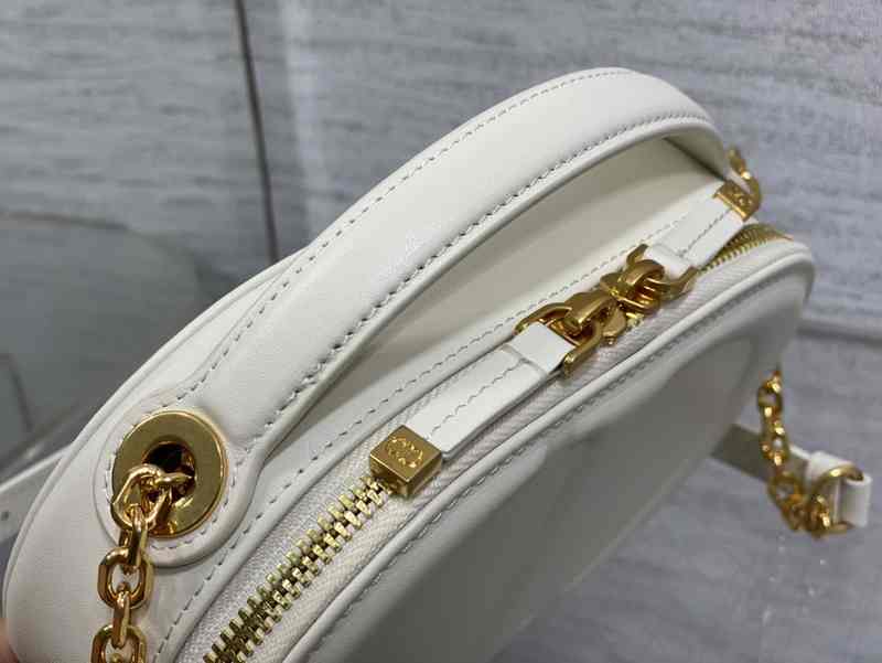 3331 Signature Camera Bag 18