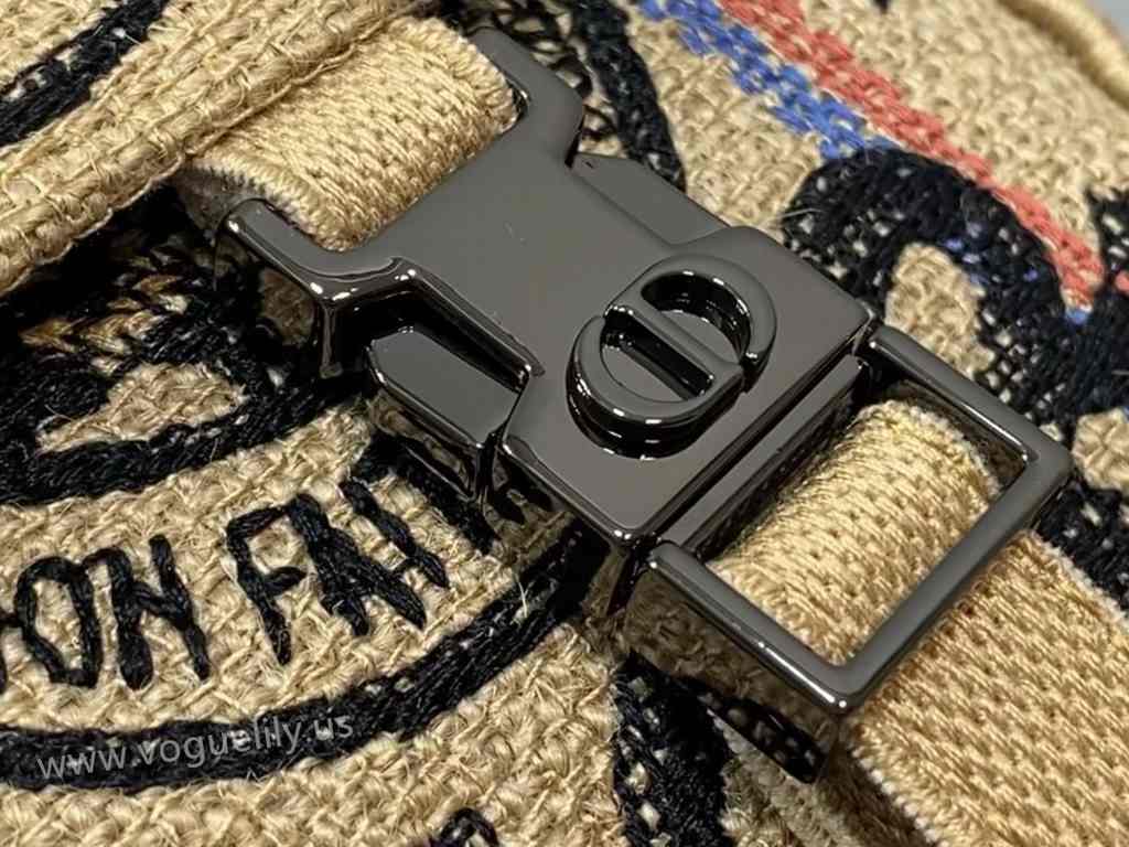 Camp Messenger 23 Camp Messenger 23