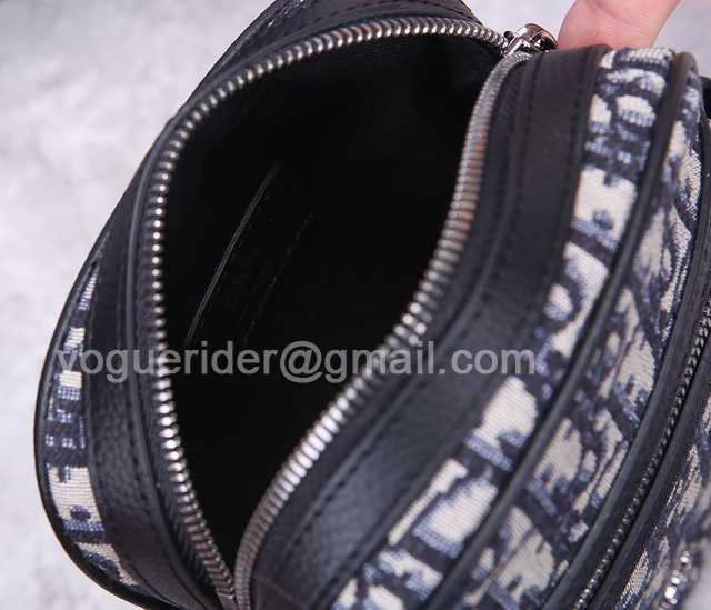 93320 Messenger 18 93320 Messenger 18