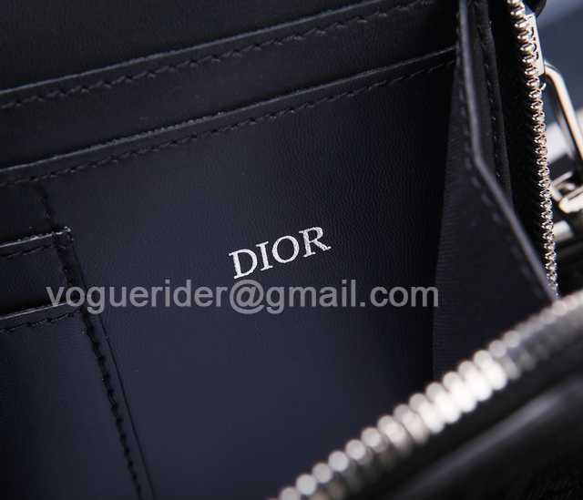 93310 Galaxy 17 Pinhole Leather 93310 Galaxy 17 Pinhole Leather