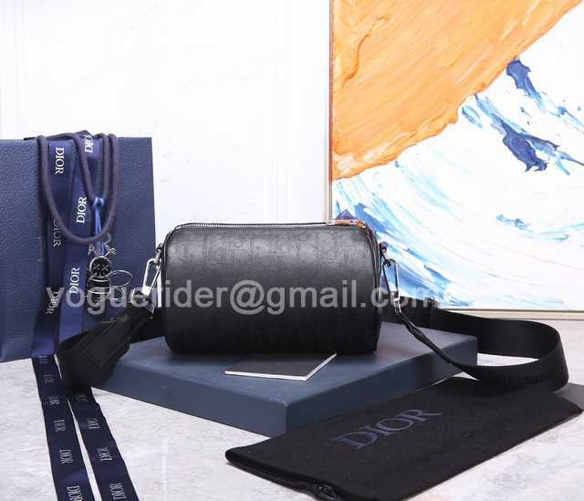 93304 Roller 21 Pinhole Leather