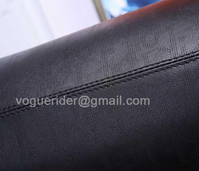 93304 Roller 21 Pinhole Leather