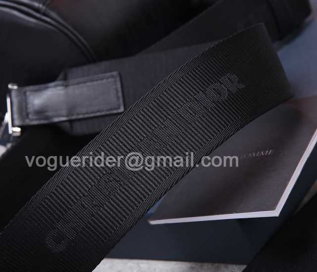 93304 Roller 21 Pinhole Leather