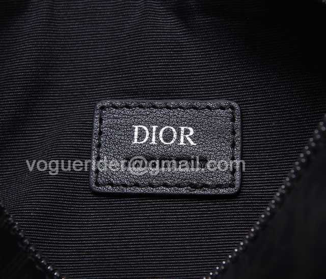 93304 Roller 21 Pinhole Leather