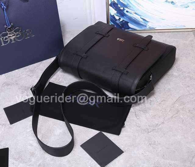 93344 Messenger Bag 34 93344 Messenger Bag 34