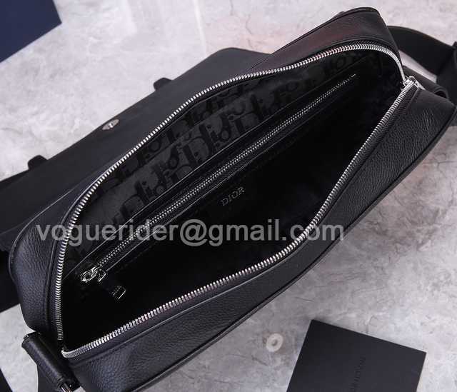 93344 Messenger Bag 34 93344 Messenger Bag 34