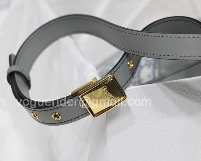 M9030 Oblique 24 M9030 Oblique 24