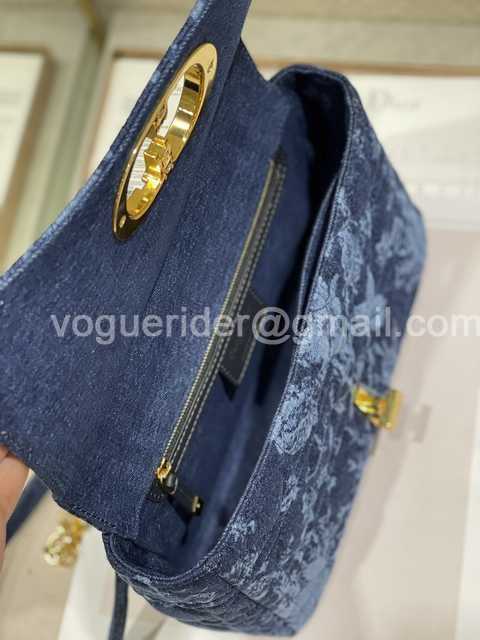 M9242 Caro 25 Denim