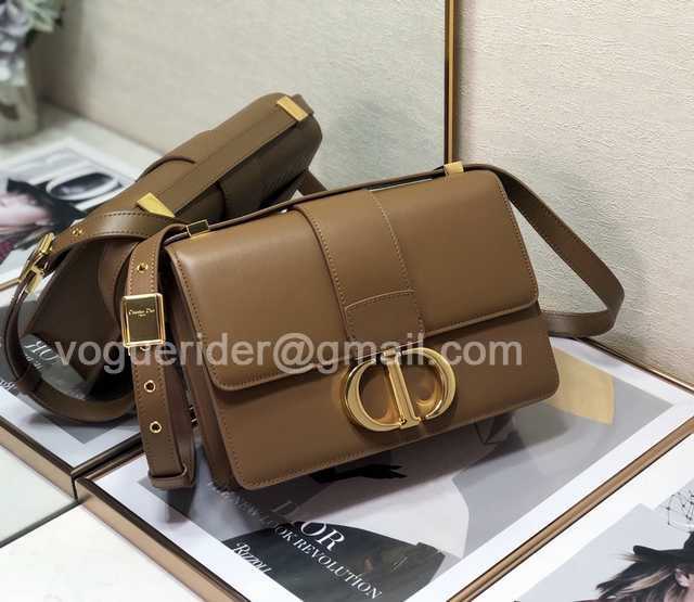 M9030 Leather 24