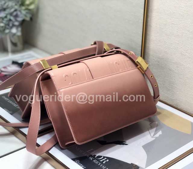M9030 Leather 24