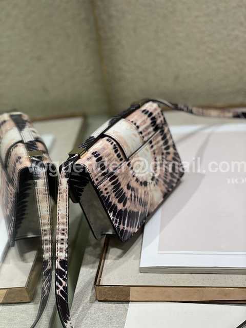 1210 Leather 15 1210 Leather 15