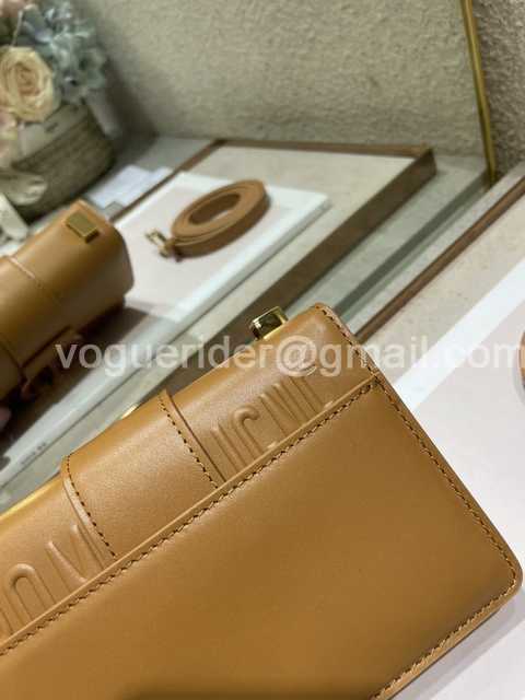 1210 Leather 15
