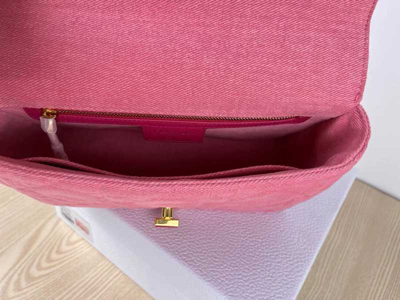 M9242 Caro 25 Denim M9242 Caro 25 Denim