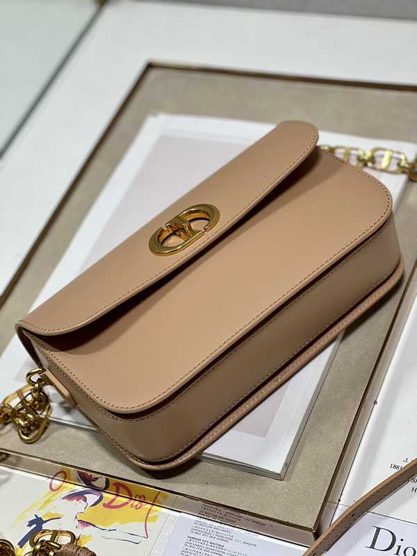 Avenue M9260 22 Avenue M9260 22