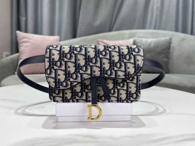 807 waist bag 17