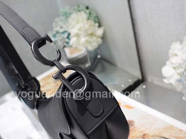 M0446 25 leather matte M0446 25 leather matte