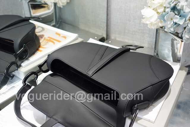 M0446 25 leather matte M0446 25 leather matte
