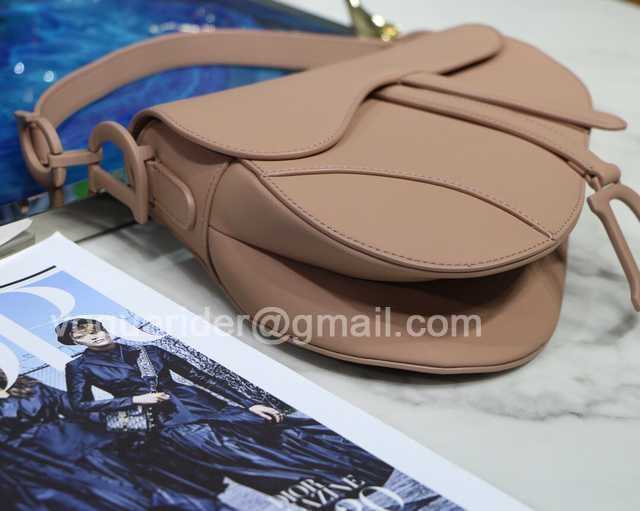 M0446 25 leather matte M0446 25 leather matte