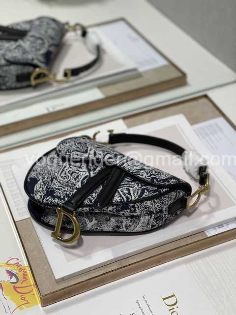 0447 Oblique 19 0447 Oblique 19